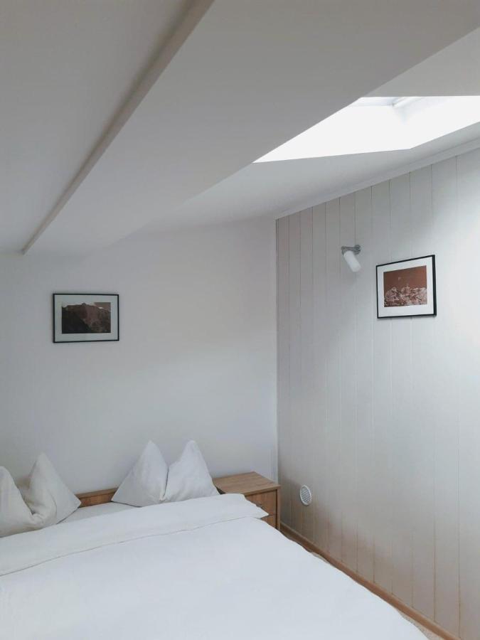 Hotel Casa Cu Flori à Buşteni Extérieur photo